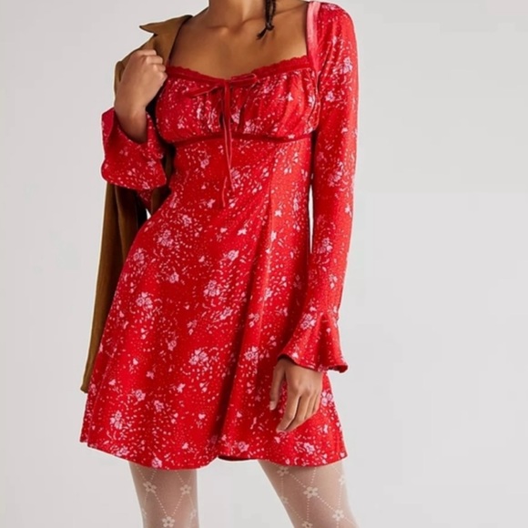 Free People Dresses & Skirts - Free People Tess Mini Dress ❤️